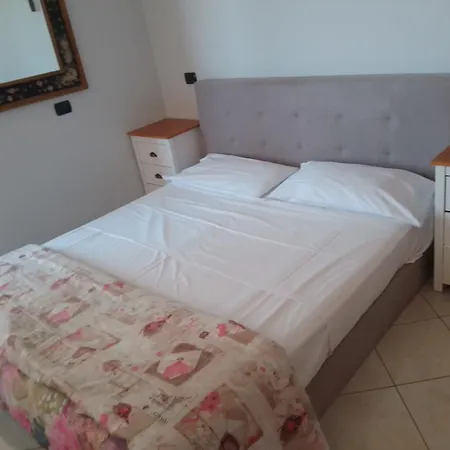 Hotel Le Pinede Casafort Pouzzoles